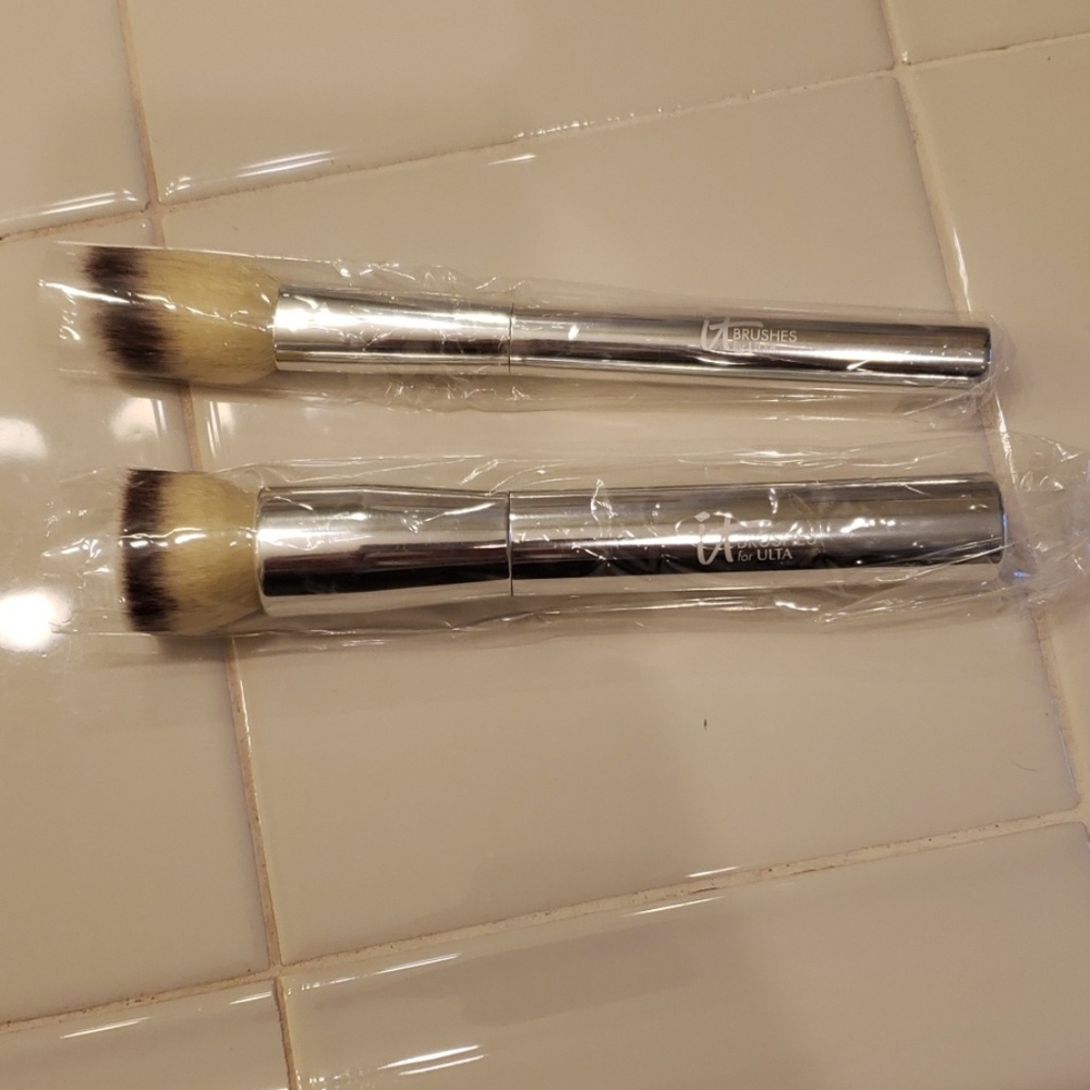 IT Brushes